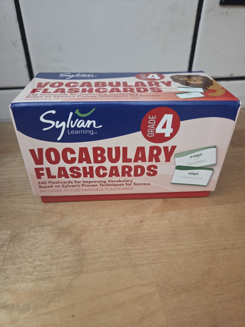 Grade 4 Vocabulary Flashcards - Red/Blue